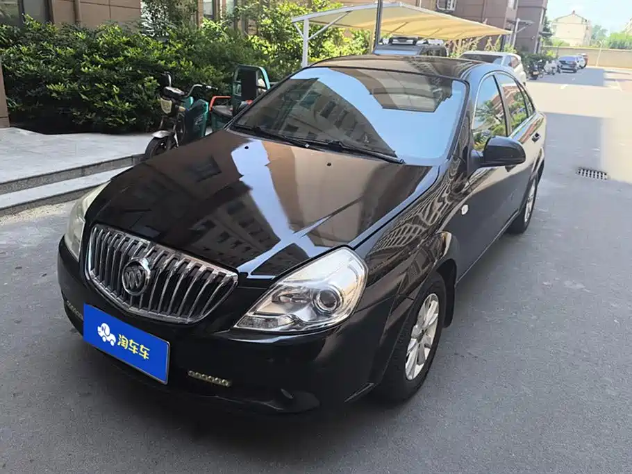 Buick Excelle 2013