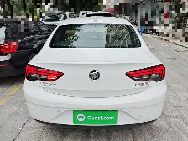 Buick Regal 2019