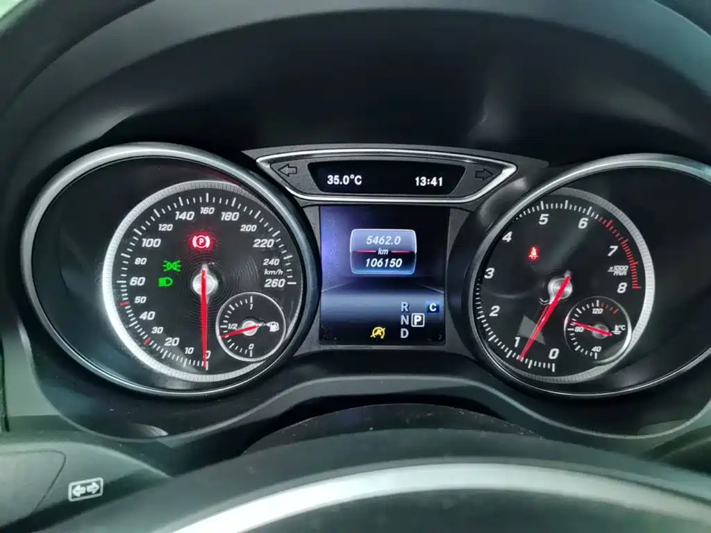 Mercedes-Benz CLA 2016 — фото 12