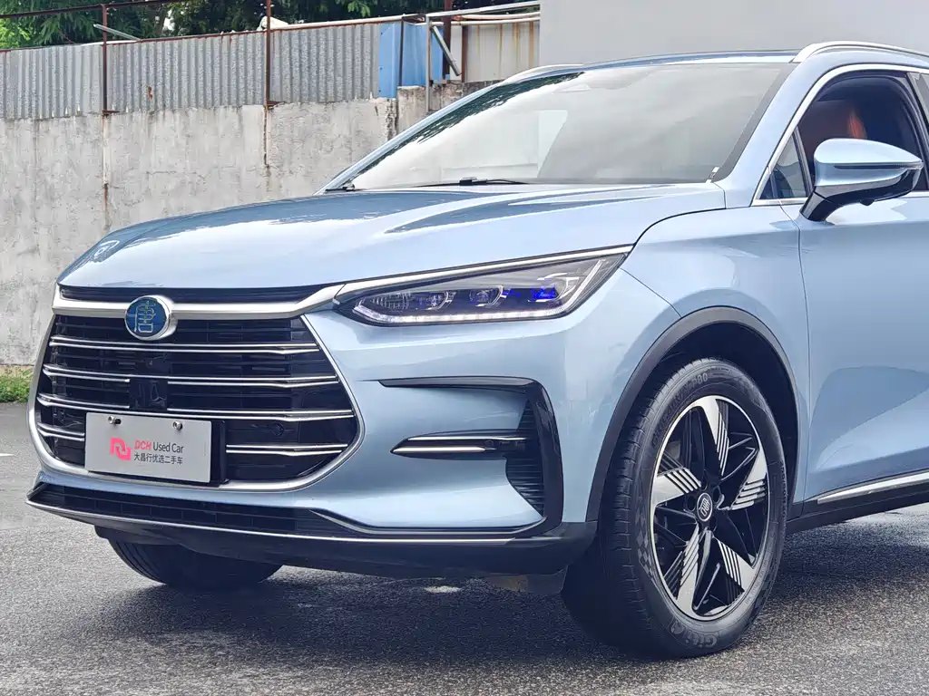 BYD Tang New Energy 2023 — фото 10