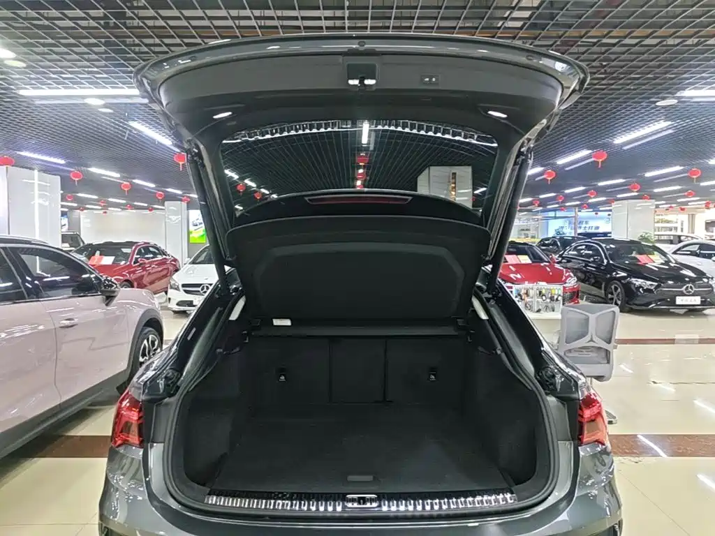 Audi Q3 Sportback 2022 — фото 19