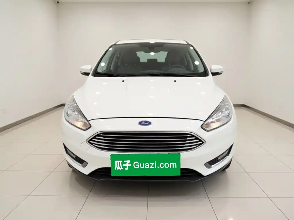 Ford Focus 2015 — фото 2