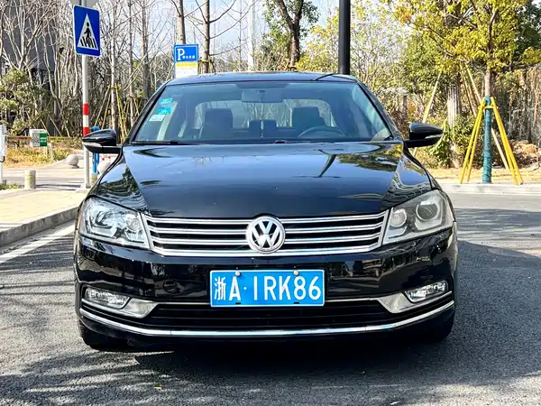 Volkswagen Magotan 2013