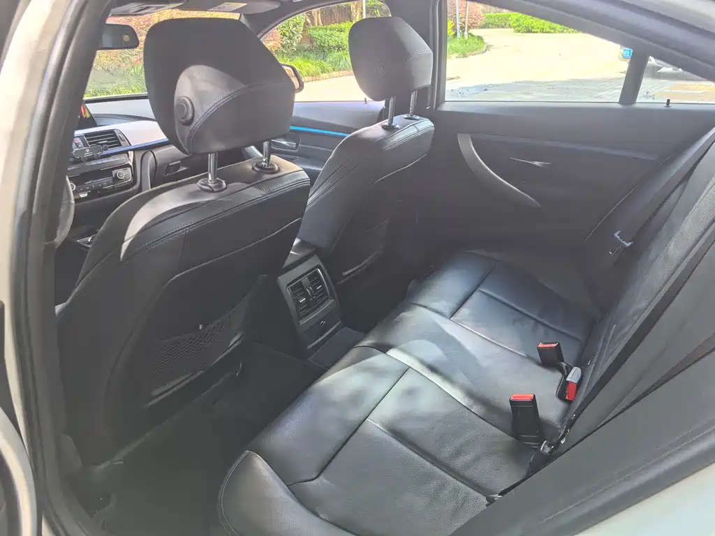 BMW 3 Series 2019