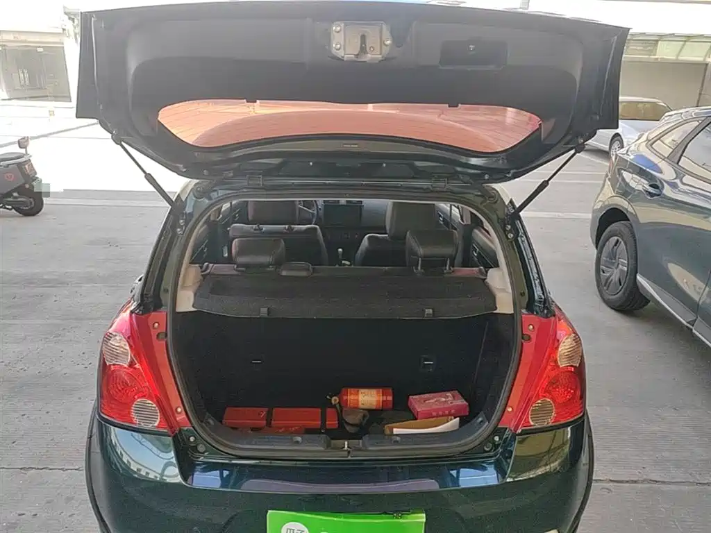 Suzuki Swift 2018 — фото 19