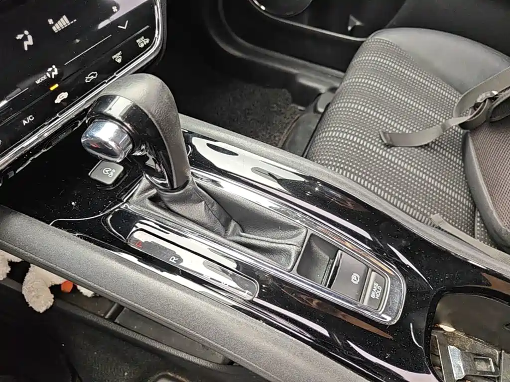 Honda Vezel 2016 — фото 14