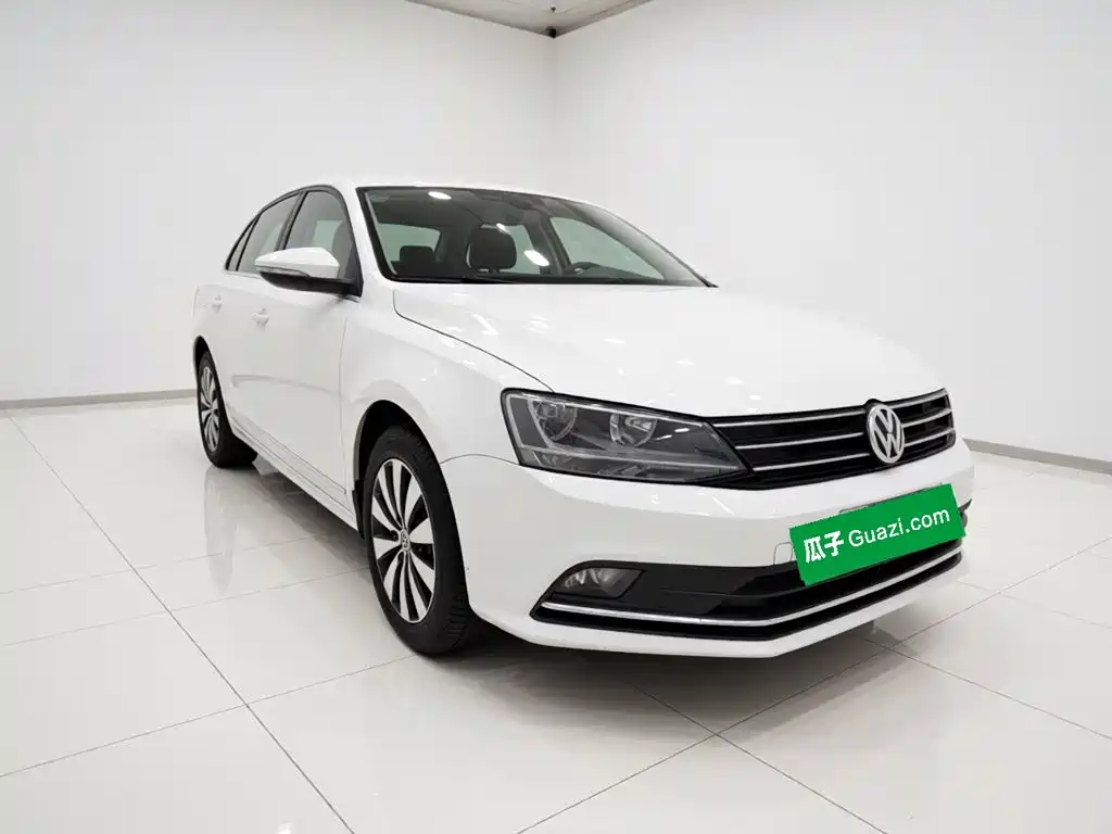 Volkswagen Sagitar 2017 — фото 3