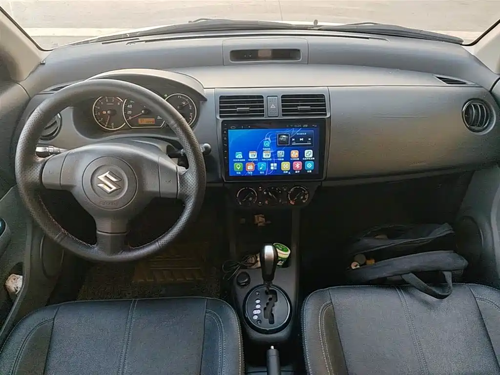 Suzuki Swift 2018 — фото 10