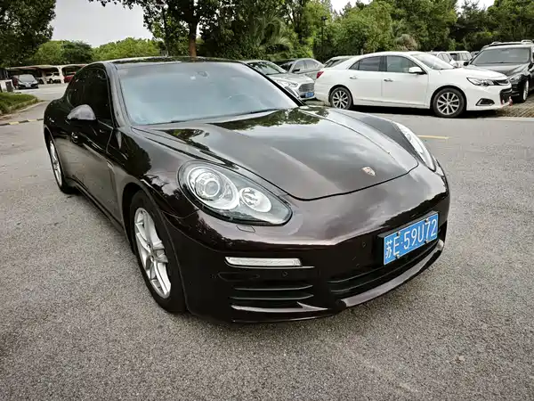 Porsche Panamera 2015