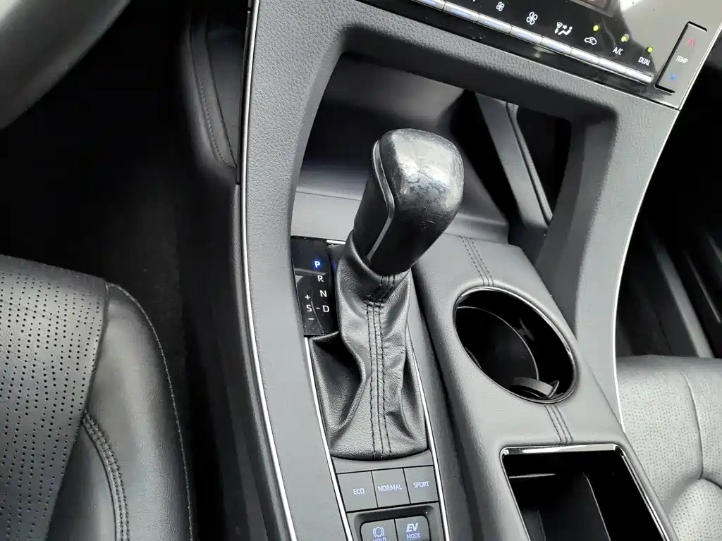 Toyota Avalon 2020 — фото 13