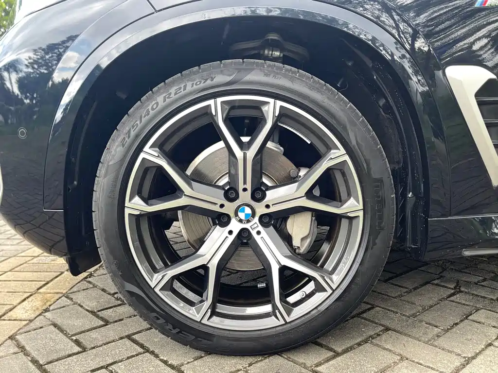 BMW X5 2024 — фото 20