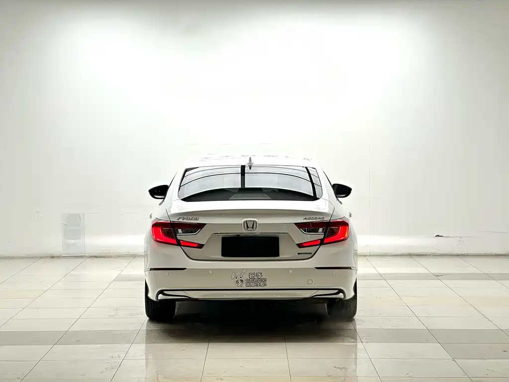 Honda Accord 2019 — фото 15