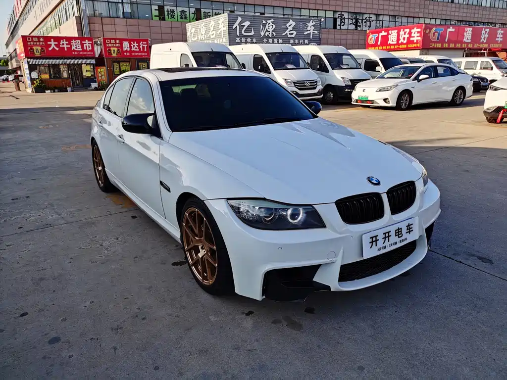 BMW 3 Series 2010