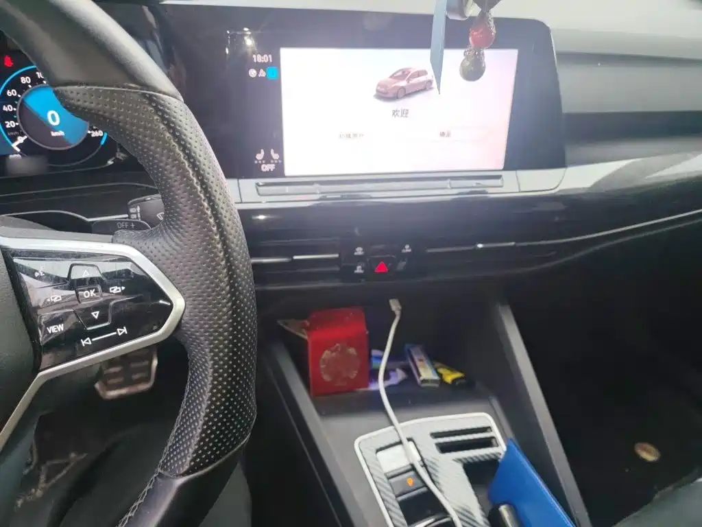 Volkswagen Golf 2021