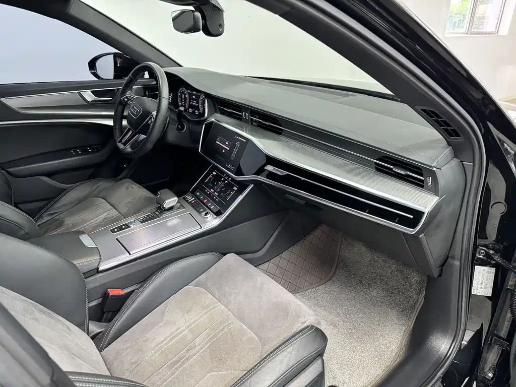 Audi A6L 2020 — фото 15