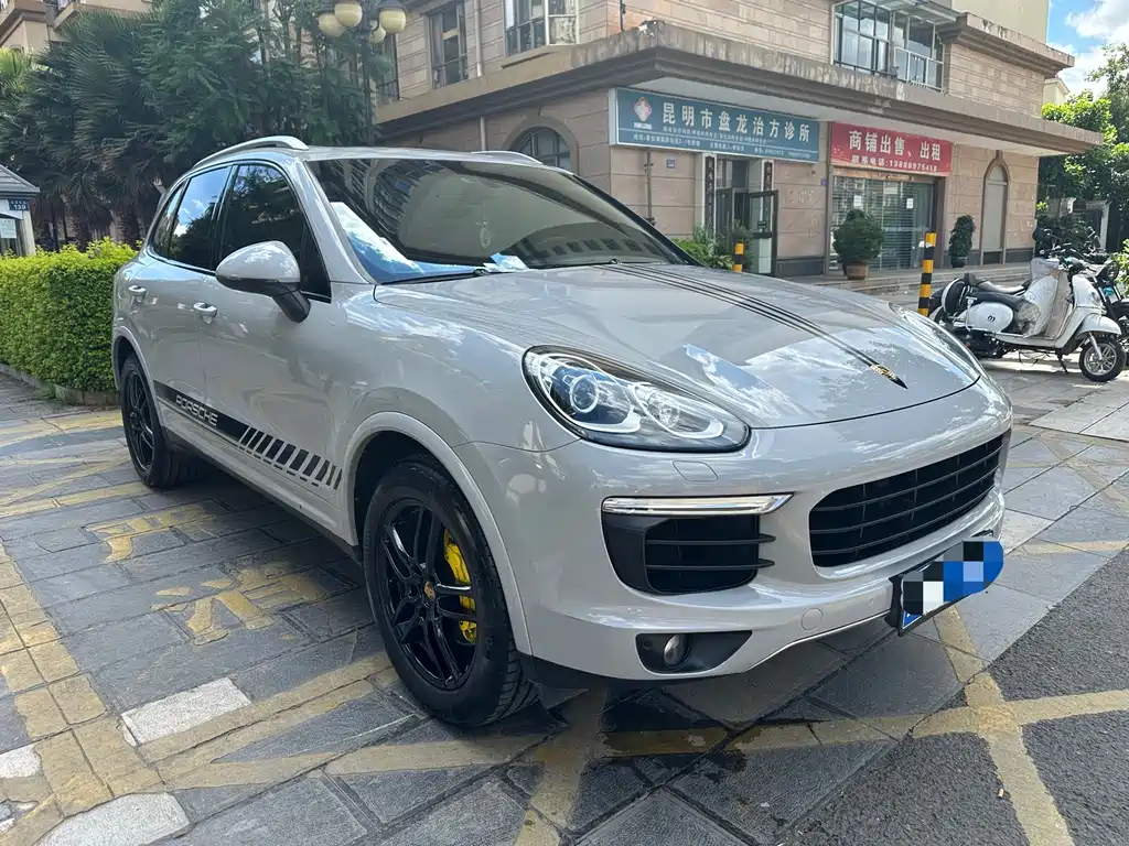 Porsche Cayenne 2017 — фото 3