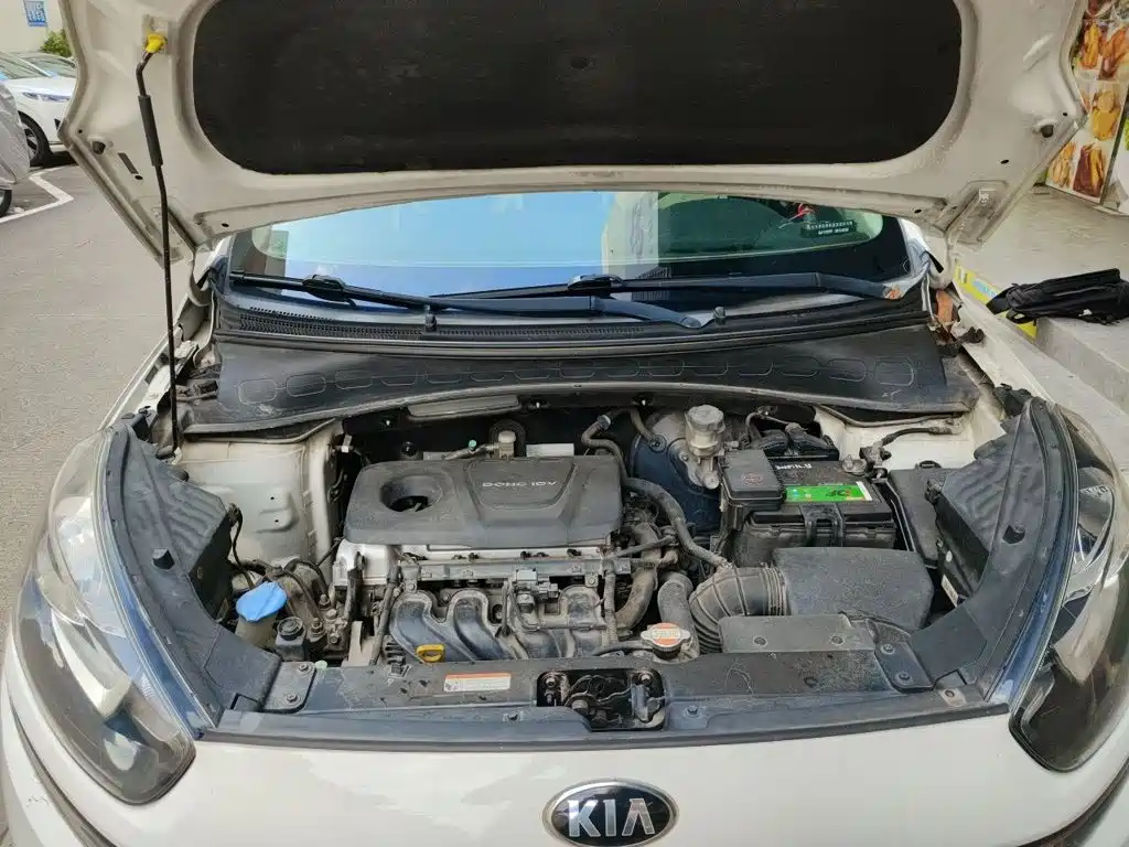 Kia KX3 2016 — фото 16
