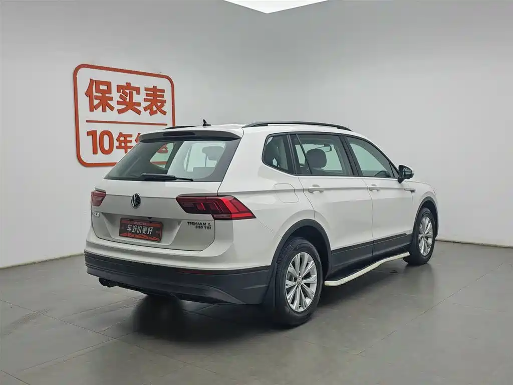 Volkswagen Tiguan L 2017 — фото 2