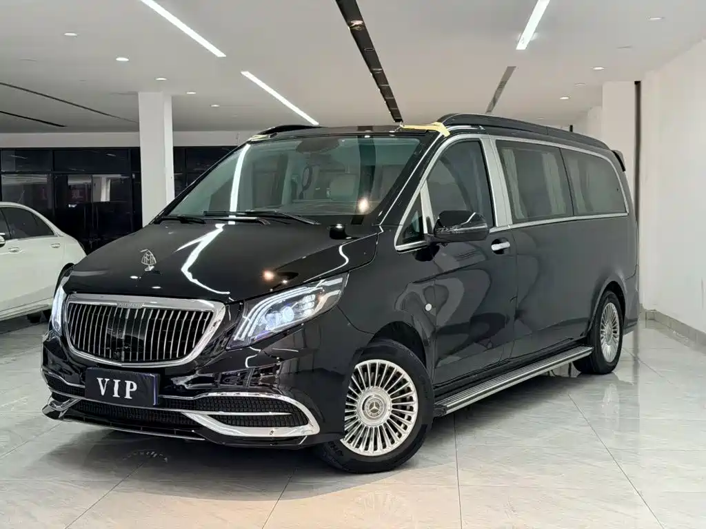 Mercedes-Benz Vito 2022 — фото 1