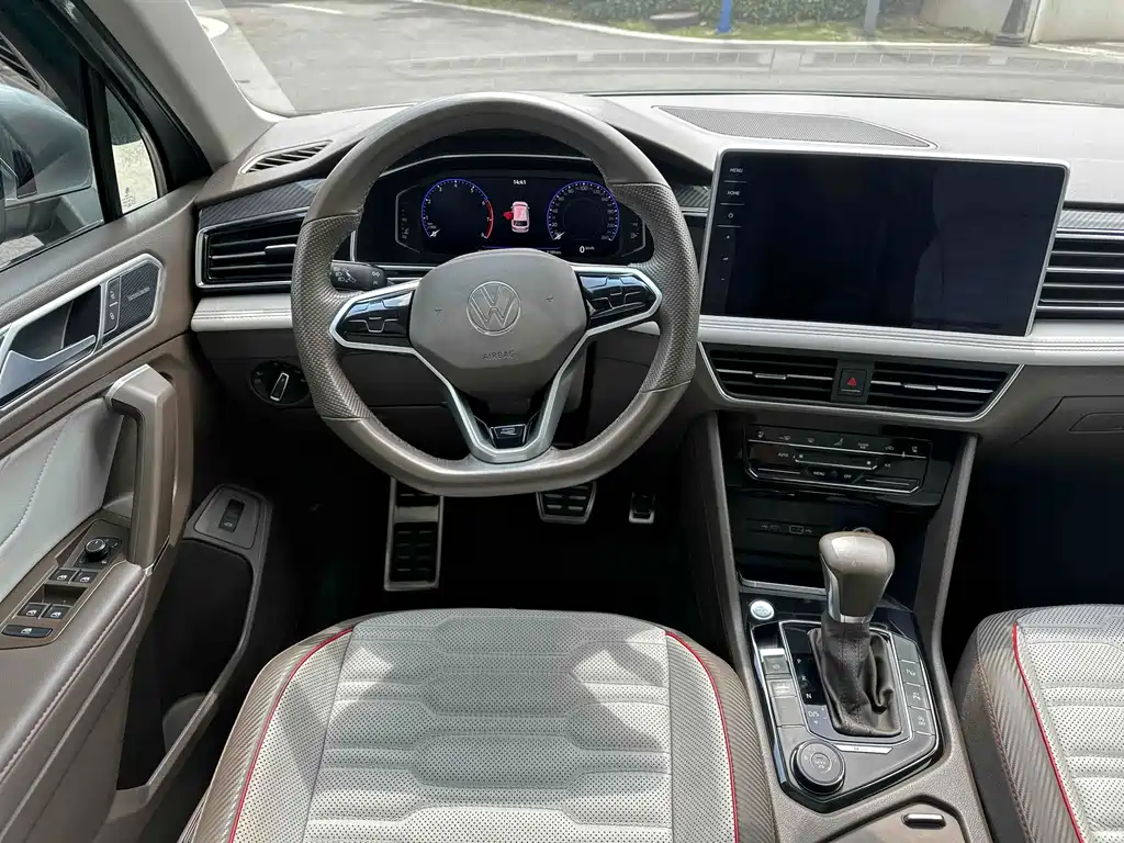 Volkswagen Tiguan L 2021