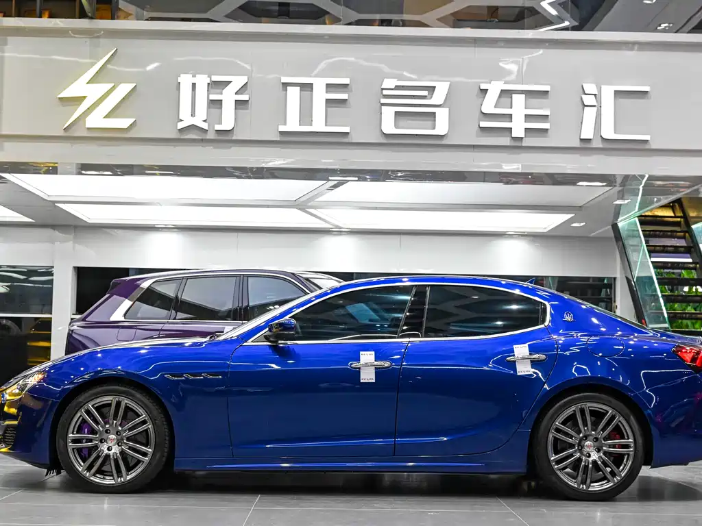 Maserati Ghibli 2018 — фото 5