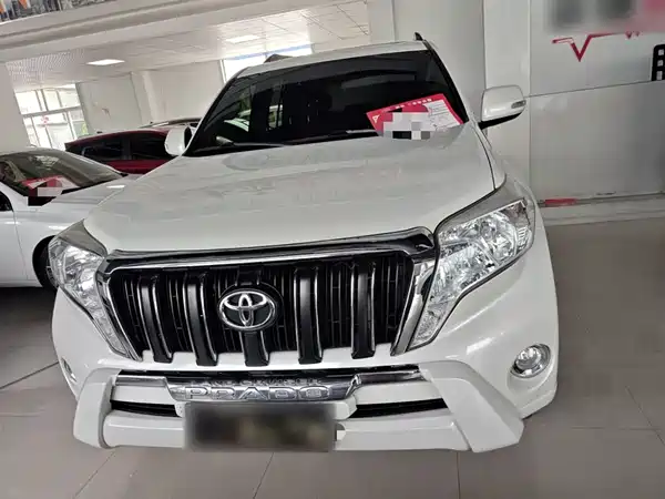 Toyota Prado 2016