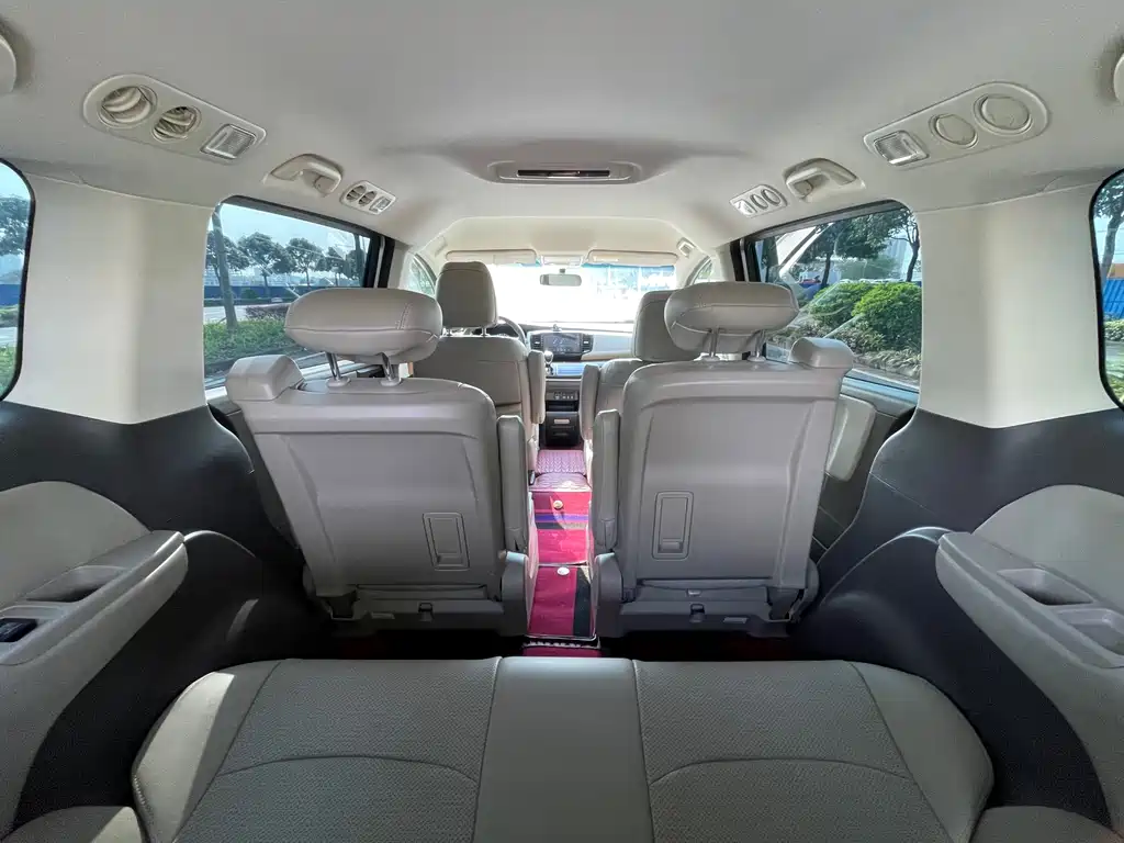 Honda Odyssey 2018 — фото 22