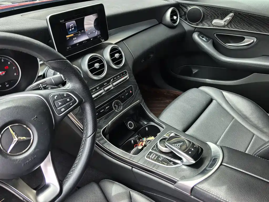Mercedes-Benz C-Class 2018 — фото 9