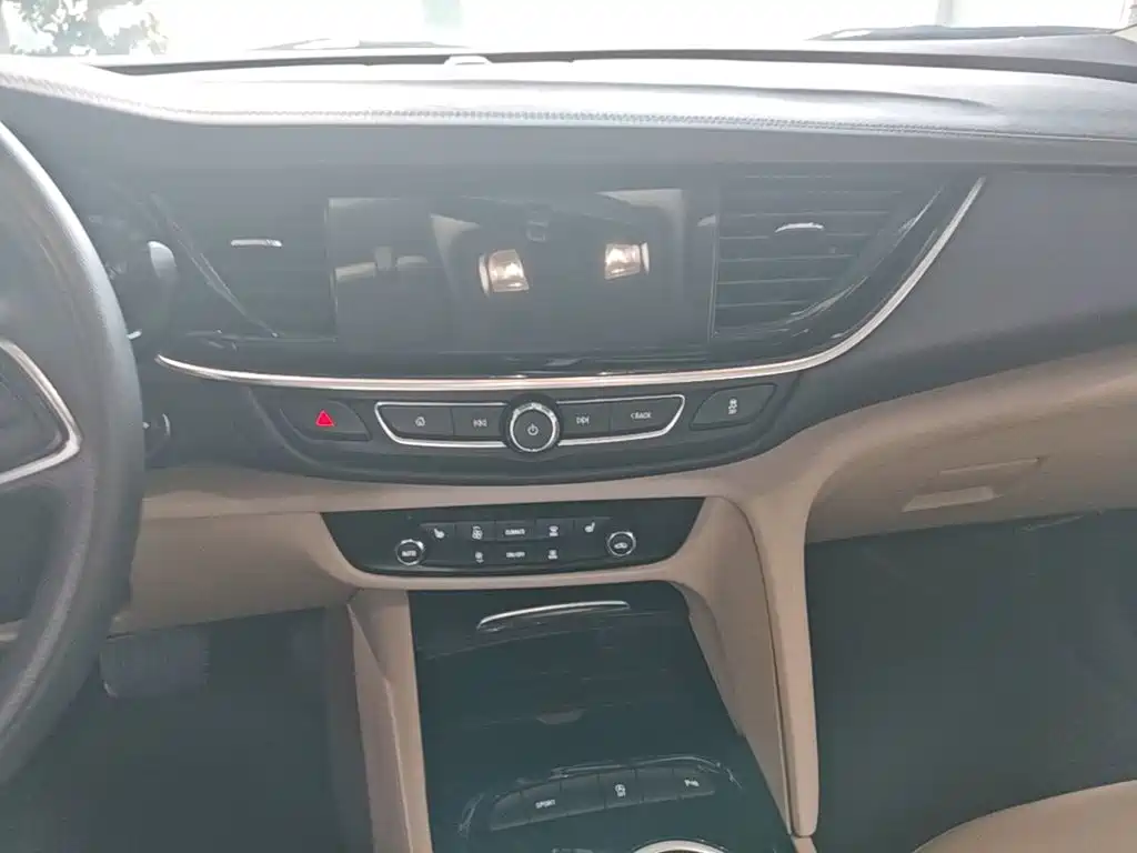 Buick Regal 2022 — фото 13