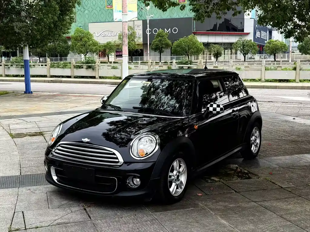 MINI Mini 2012