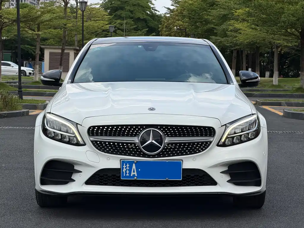 Mercedes-Benz C-Class 2019