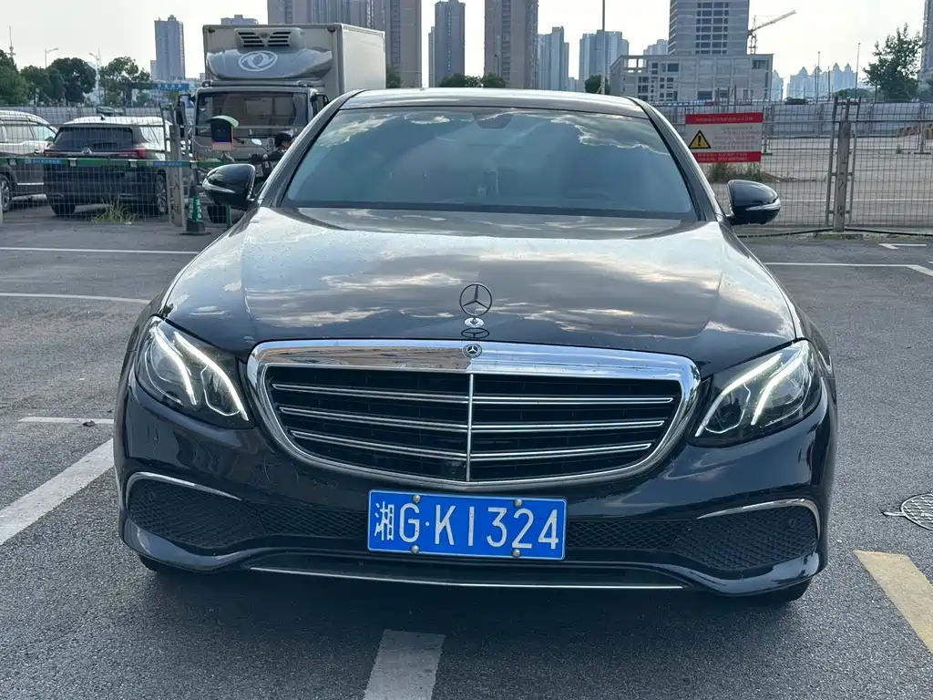 Mercedes-Benz E-Class 2018 — фото 2