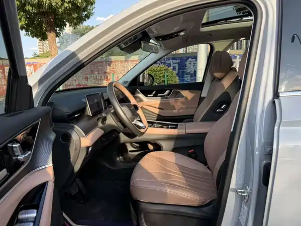 Chery Tiggo 8L 2024