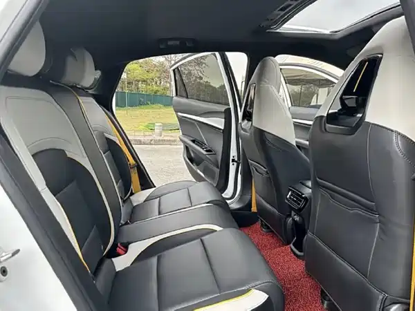MG MG5 Scorpio 2024