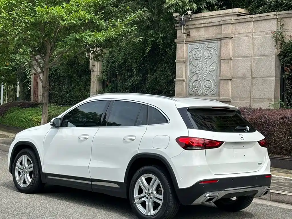 Mercedes-Benz GLA 2021 — фото 9