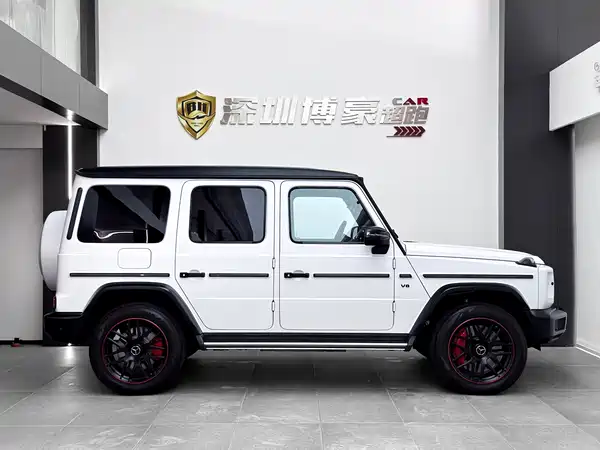 Mercedes-Benz G-Class 2024