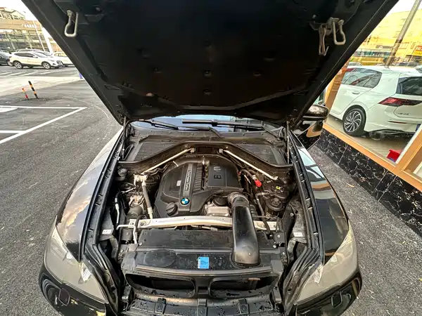 BMW X5 2011