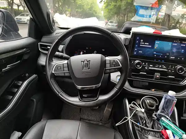 Toyota Crown Kluger 2021