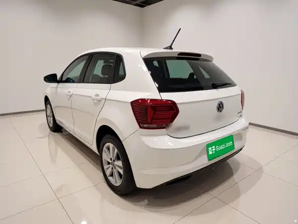 Volkswagen Polo 2021