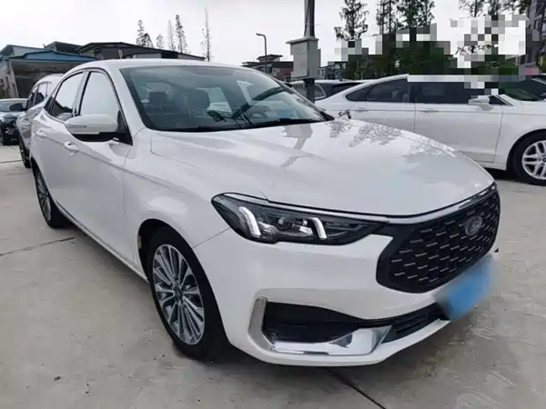 Ford Escort 2021