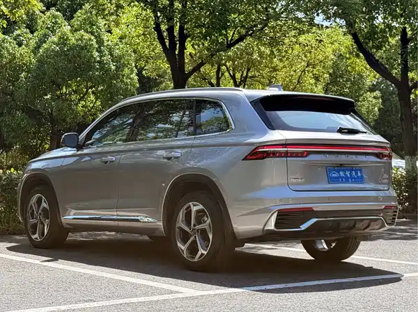 Geely Xingyue L 2024