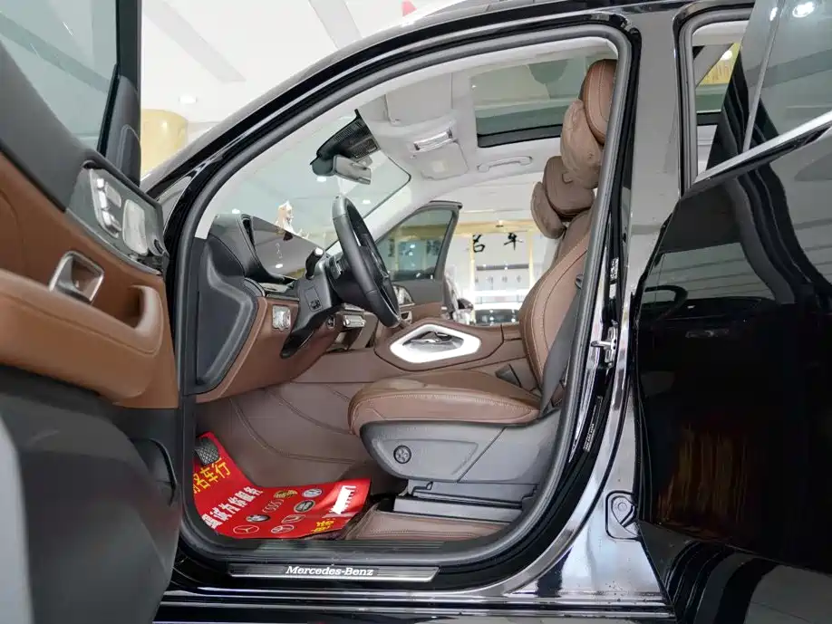Mercedes-Benz GLE 2025