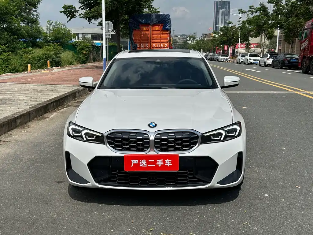 BMW 3 Series 2023