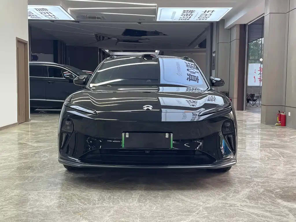 NIO ET5T 2024