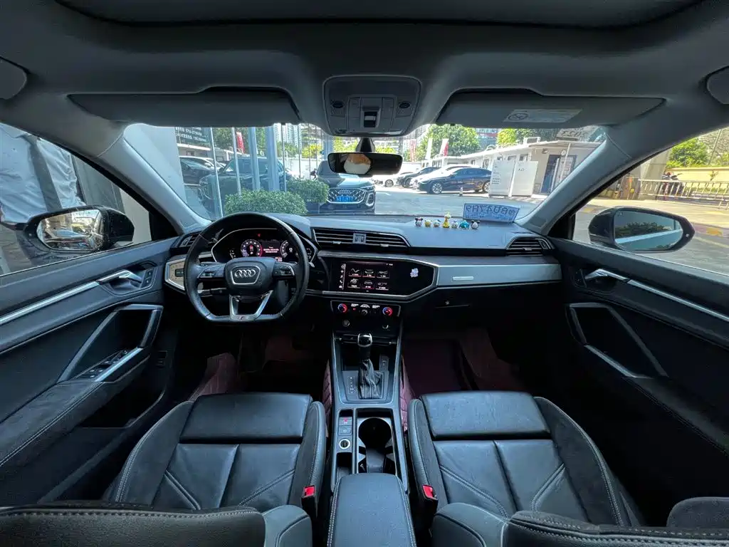 Audi Q3 Sportback 2021 — фото 9