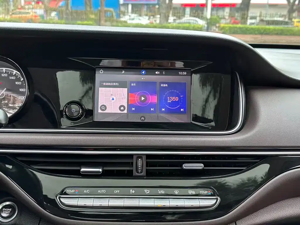 GAC Motor Trumpchi M6 2020 — фото 17