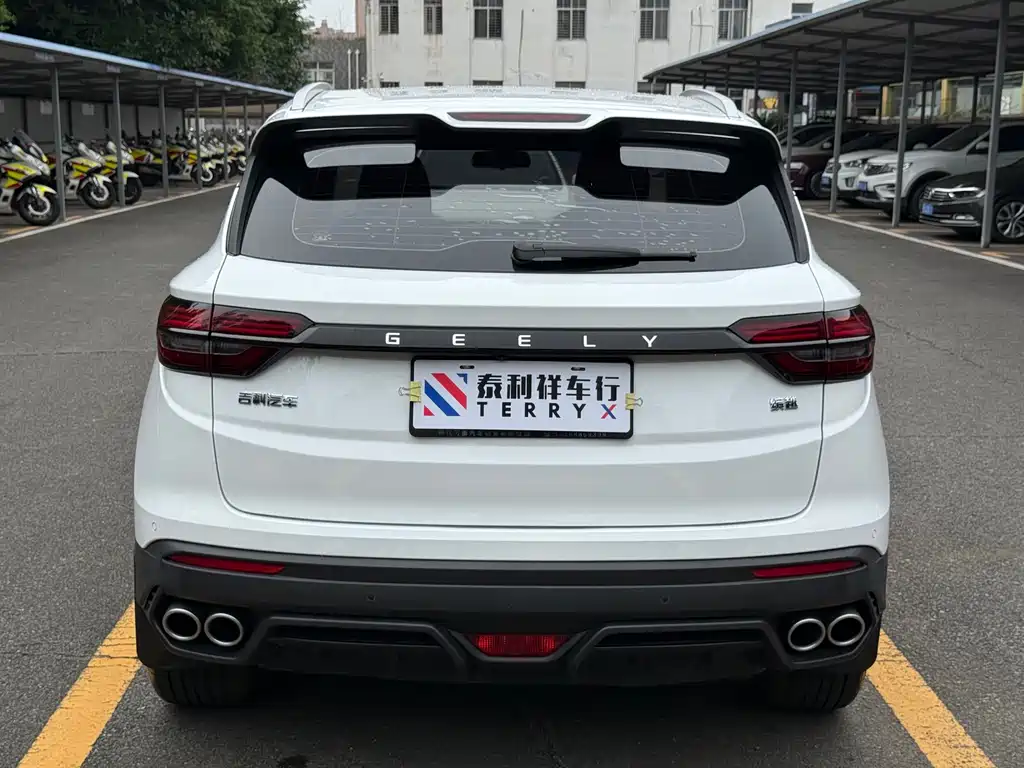 Geely Binyue 2022