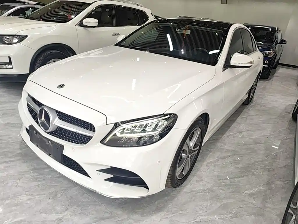 Mercedes-Benz C-Class 2019
