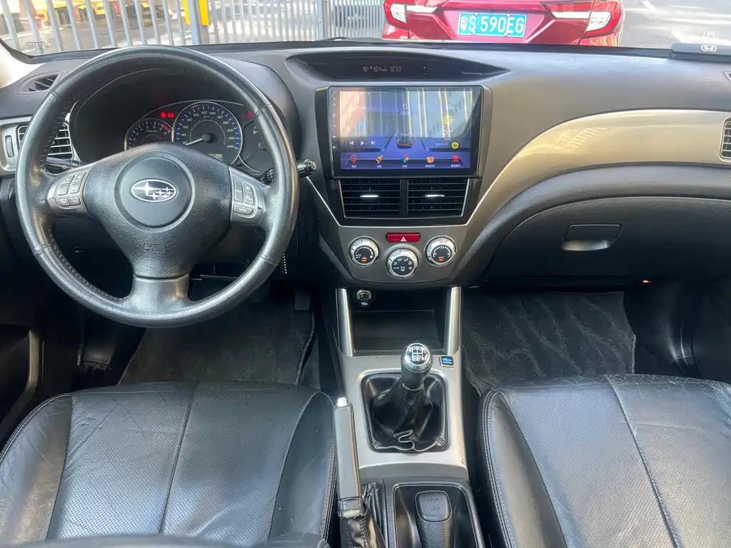 Subaru Forester 2010 — фото 23