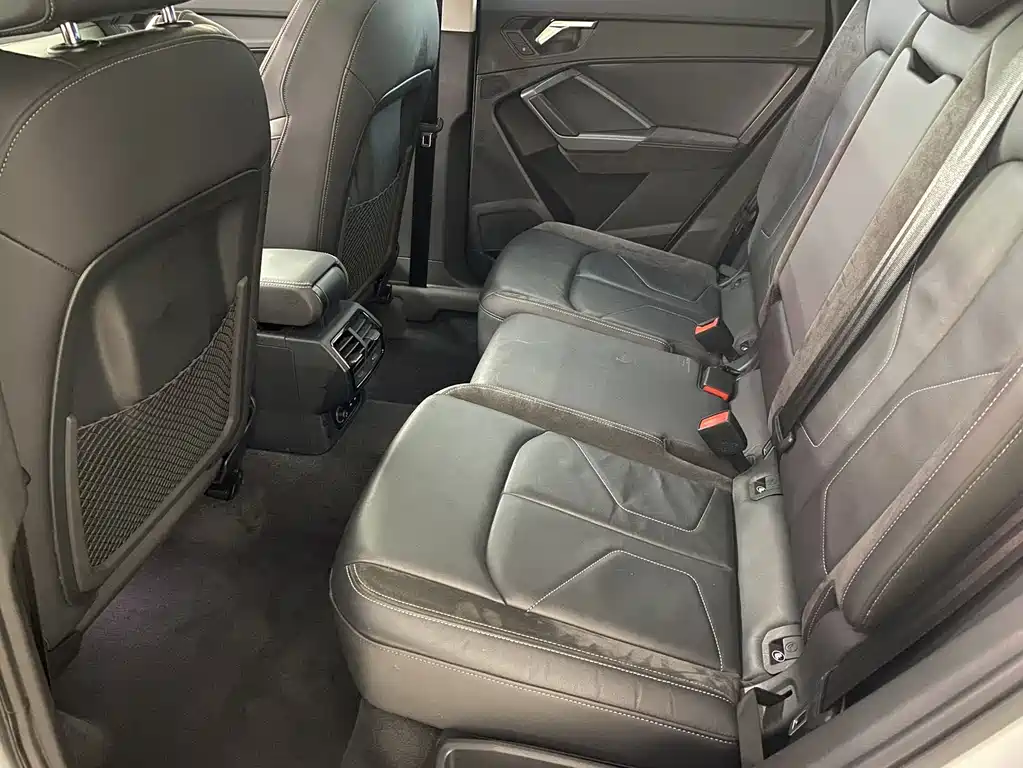 Audi Q3 Sportback 2022 — фото 15
